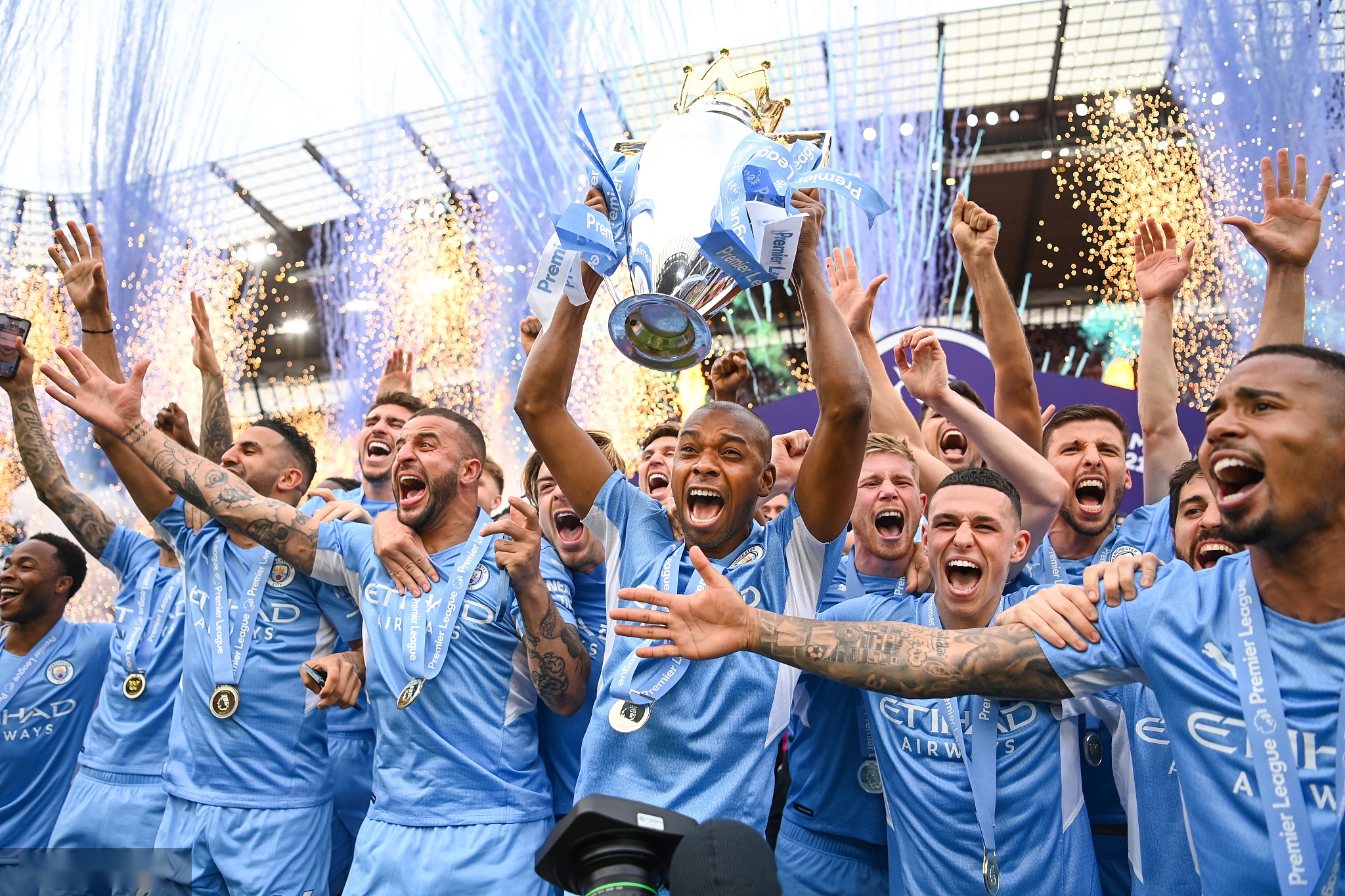 体育界中 体育界中